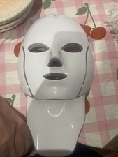 Red Light Mask with Chin led