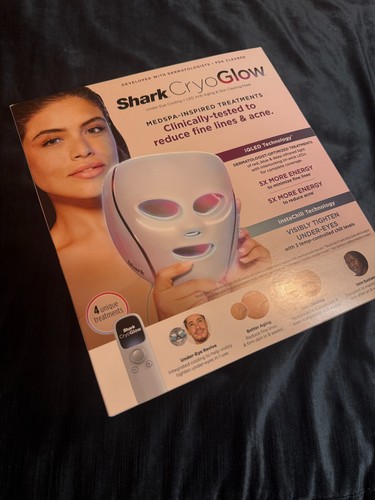 Shark cryoglow under eye - shark,