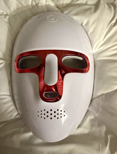 Led light therapy face mask - light,